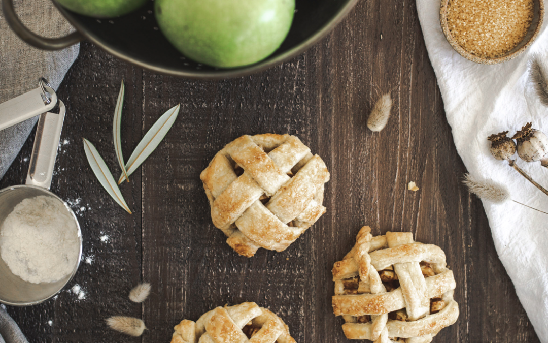 The Easiest Mini Apple Hand Pies